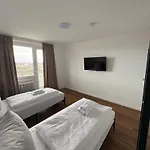 Monteurs Ueber Den Daechern Der Stadt * Ludwigshafen am Rhein