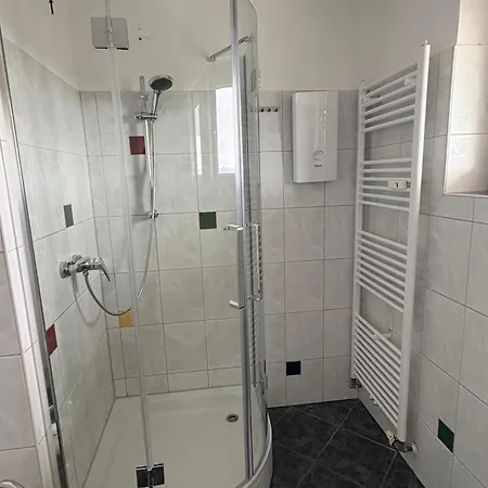 Monteurswohnung Ueber Den Daechern Der Stadt Apartment Ludwigshafen am Rhein