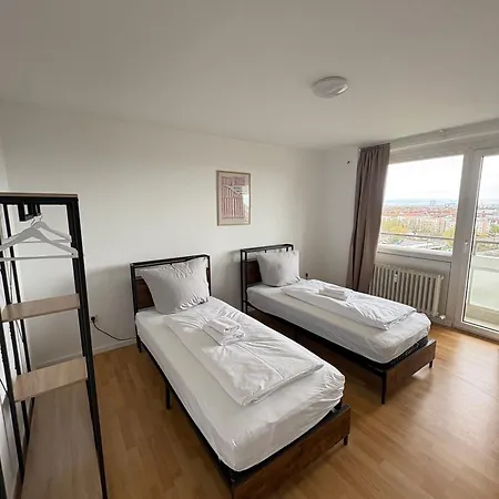 Monteurs über Den Dächern Der Stadt Apartamento