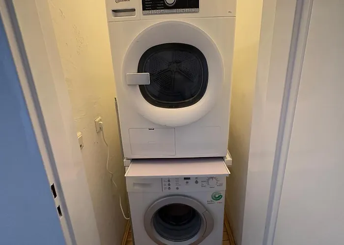 Monteurs über Den Dächern Der Stadt