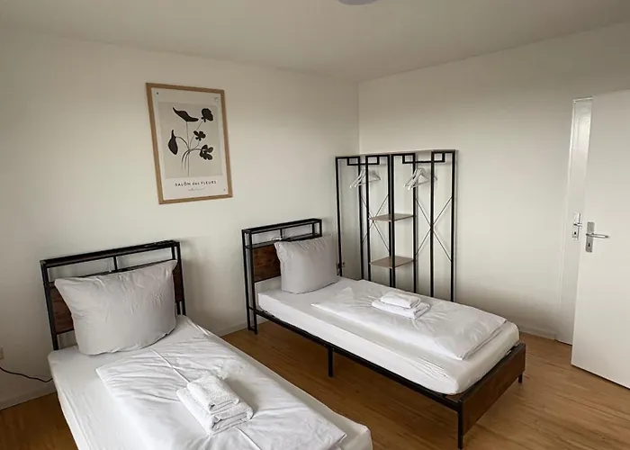 Apartment Monteurs über Den Dächern Der Stadt *